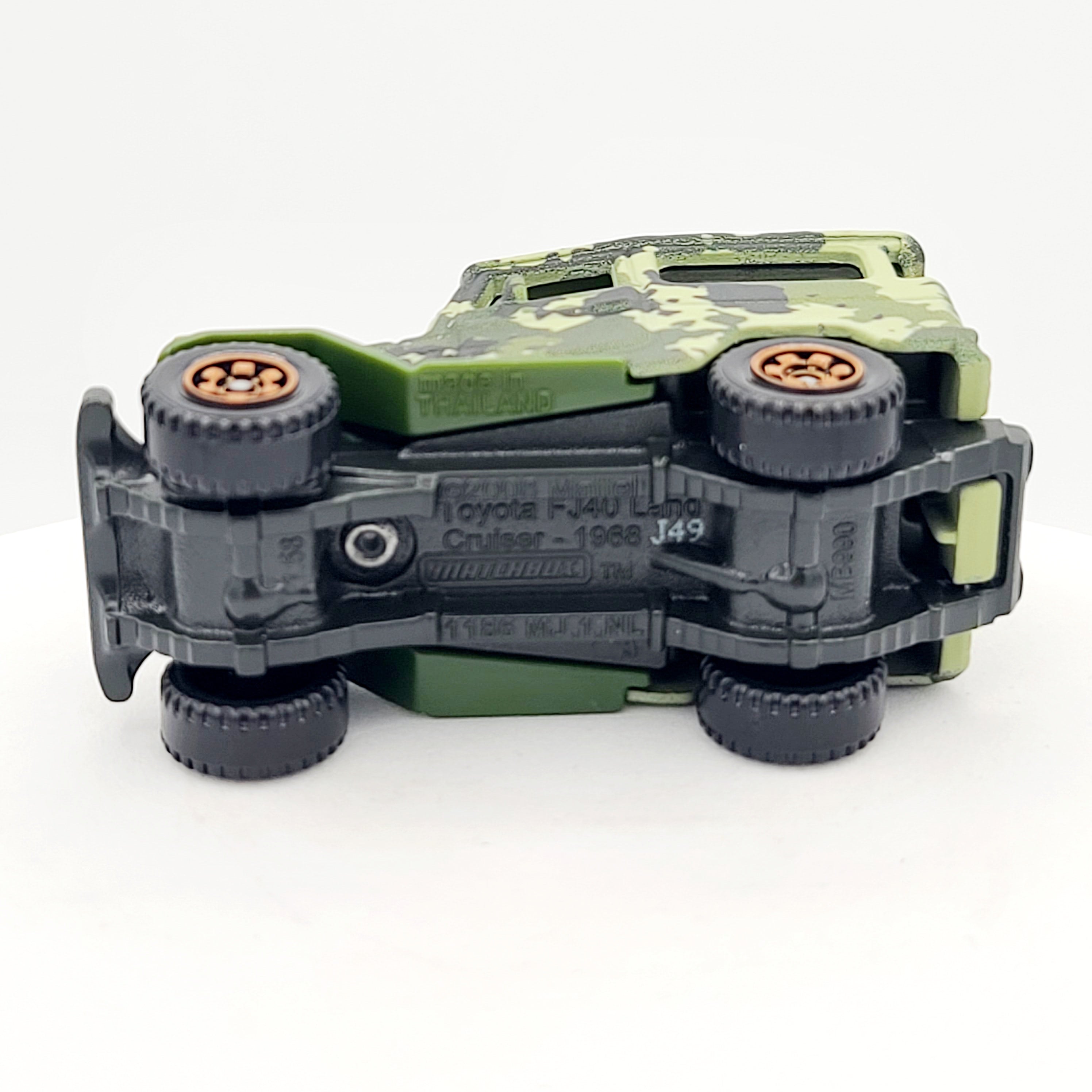 Matchbox '68 Toyota Land Cruiser FJ40 (2017 MBX Basic)